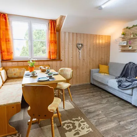 דירה Haus Hindelang - 2 Fewos Mit Zugspitzblick, Inkl Koenigscard, Gratis Parken & Wlan, Self Check-in, 5 Minuten Ins Zentrum *