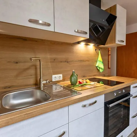 Haus Hindelang - 2 Fewos Mit Zugspitzblick, Inkl Koenigscard, Gratis Parken & Wlan, Self Check-in, 5 Minuten Ins Zentrum דירה