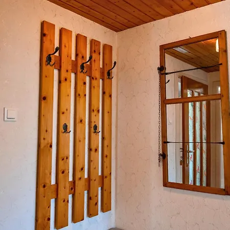 Haus Hindelang - 2 Fewos Mit Zugspitzblick, Inkl Koenigscard, Gratis Parken & Wlan, Self Check-in, 5 Minuten Ins Zentrum Apartament Nesselwang