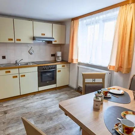 Haus Hindelang - 2 Fewos Mit Zugspitzblick, Inkl Koenigscard, Gratis Parken & Wlan, Self Check-in, 5 Minuten Ins Zentrum Apartament *