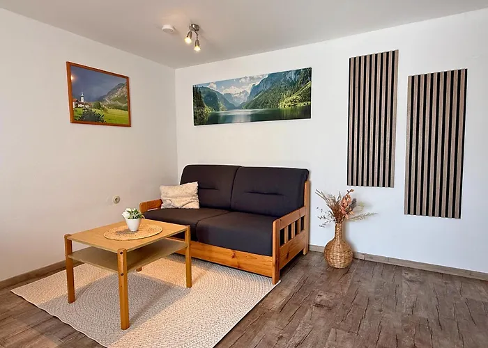 아파트 Haus Hindelang - 2 Fewos Mit Zugspitzblick, Inkl Koenigscard, Gratis Parken & Wlan, Self Check-in, 5 Minuten Ins Zentrum 네쎌방