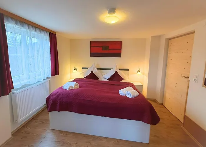 Haus Hindelang - 2 Fewos Mit Zugspitzblick, Inkl Koenigscard, Gratis Parken & Wlan, Self Check-in, 5 Minuten Ins Zentrum * 네쎌방