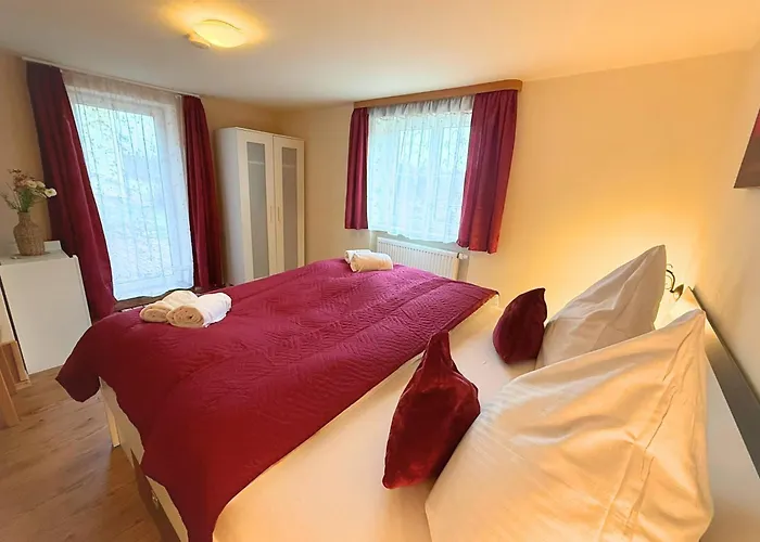 Haus Hindelang - 2 Fewos Mit Zugspitzblick, Inkl Koenigscard, Gratis Parken & Wlan, Self Check-in, 5 Minuten Ins Zentrum 아파트 네쎌방